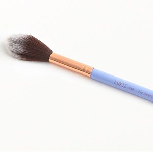 LUXIE BEAUTY 640 Pro Precision Tapered Brush